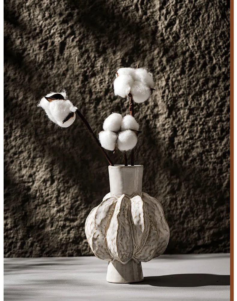 New Design Unique Ceramic Nordic Vase Home Ornament Living Room Tabletop Centerpiece Fresh Flower Pampas Grass Boho Art