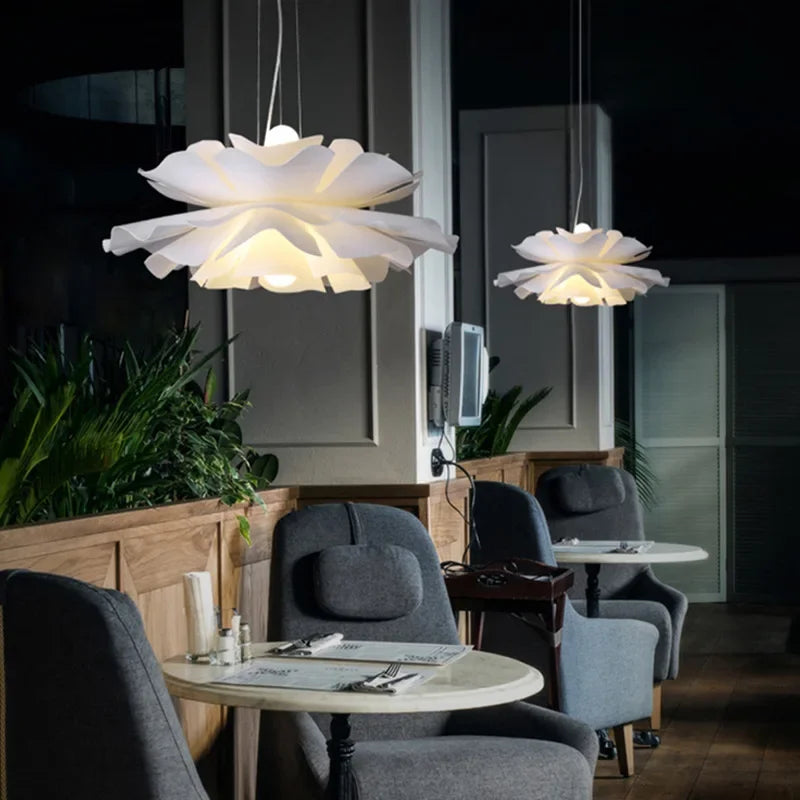 Scandinavia Flower Suspension Acrylic Pendant Lamp Ceiling Chandelier Hanging Light for Kitchen Living Room Bedroom