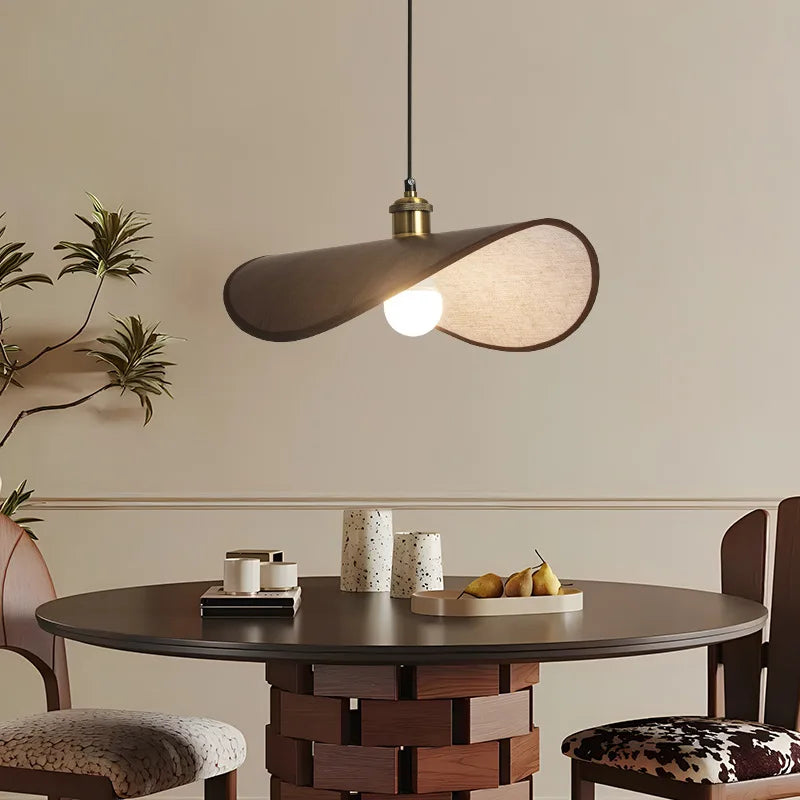 Wabi-Sabi Straw Hat Pendant Lamp, Modern Retro Fabric Lamp for Dining Room, Teahouse, Homestay Decor