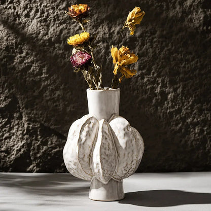 New Design Unique Ceramic Nordic Vase Home Ornament Living Room Tabletop Centerpiece Fresh Flower Pampas Grass Boho Art