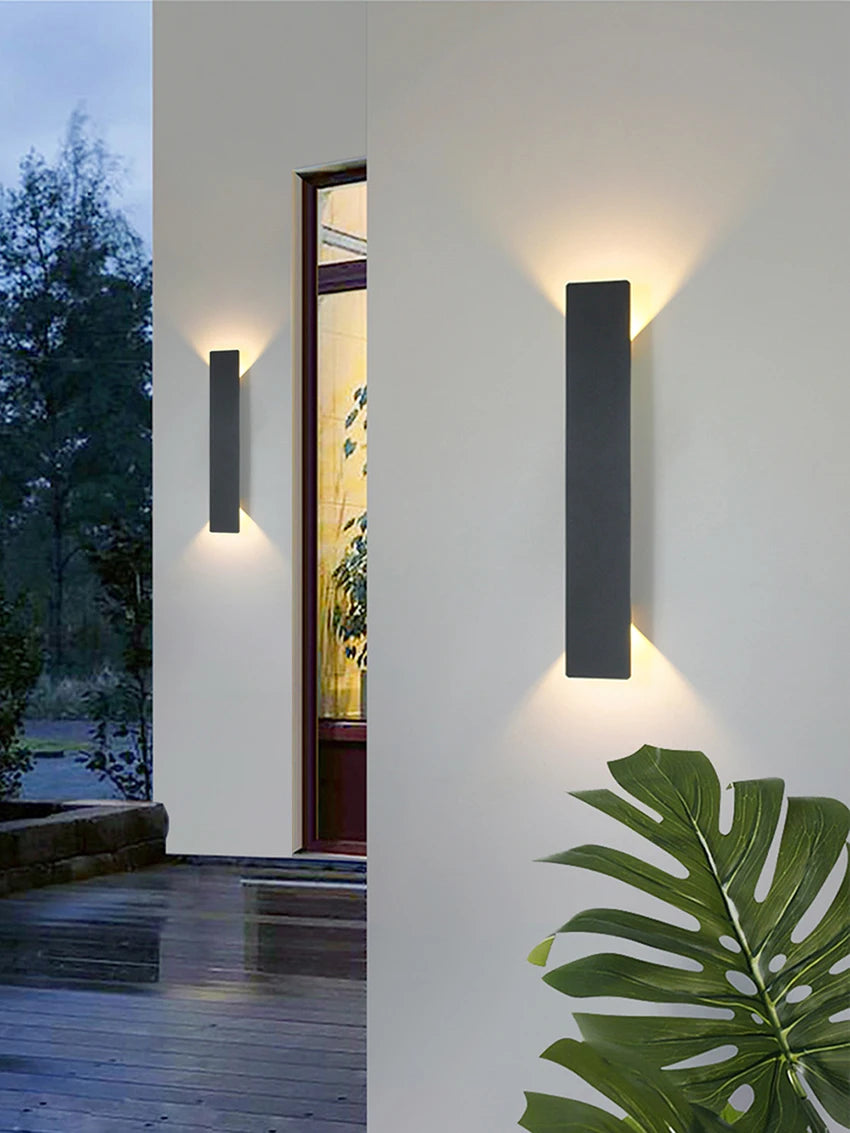 Modern Outdoor Waterproof Wall Light LED Exterior Wall Sconce IP65 Up Down Light Black White Wall Mounted Light Fixture Patio Garden Porch Garage Front Door House Light Aluminum Outdoor Lighting 110V 220V